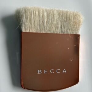 Becca Face Brush